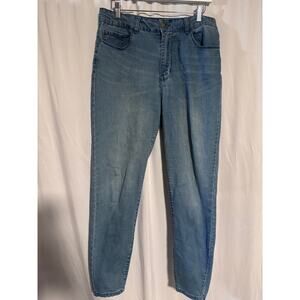 Forever 21 High Rise Tapered Leg Jeans - Size 12